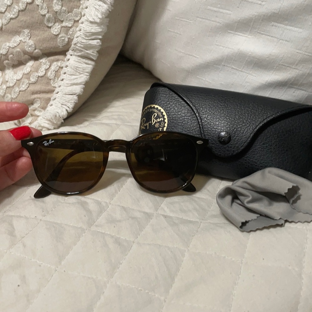 Ray Bans women’s Sunglasses